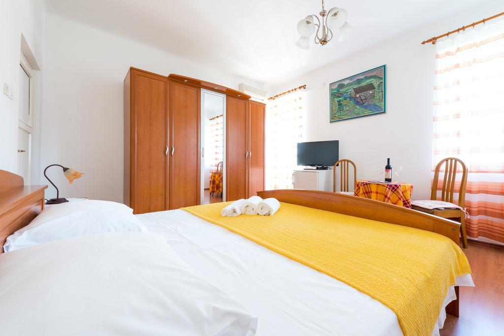 Ava Studio Apartment And Room Ragusa Camera foto